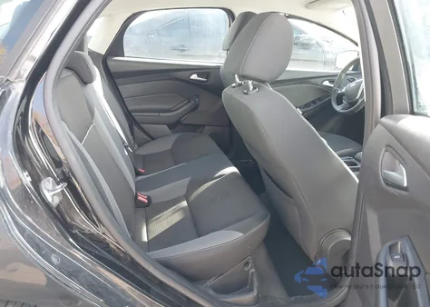 2014 Ford Focus Se z USA, uszkodzony, nr VIN 1FADP3F23EL294044